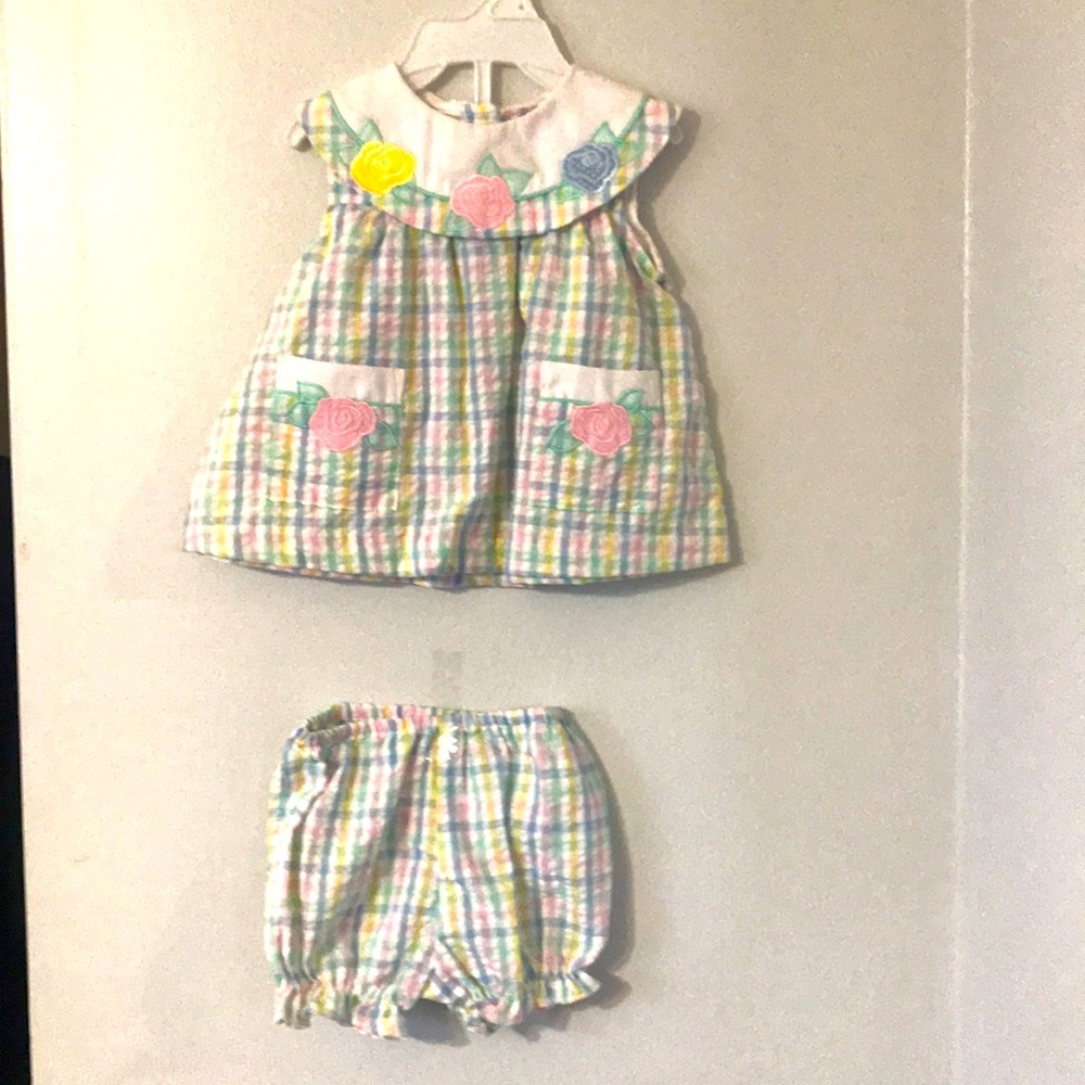 Baby pastel 2 piece class club outfit size 3mo